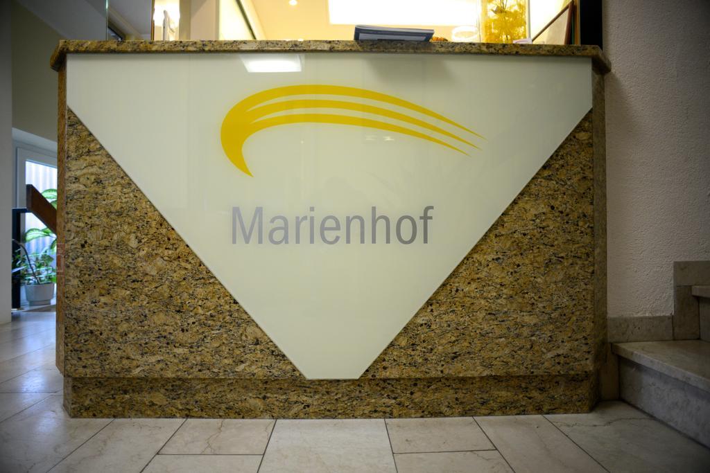 Hotel Marienhof Duesseldorf Нойс Екстериор снимка