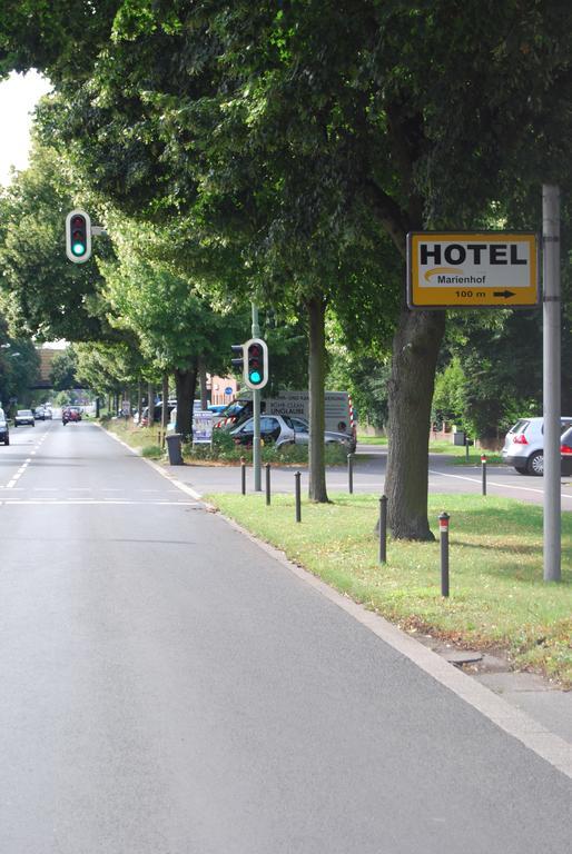 Hotel Marienhof Duesseldorf Нойс Екстериор снимка