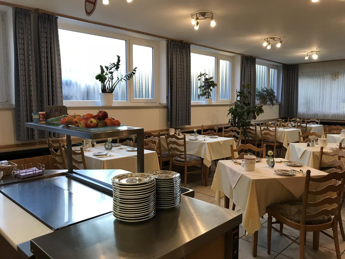 Hotel Marienhof Duesseldorf Нойс Екстериор снимка