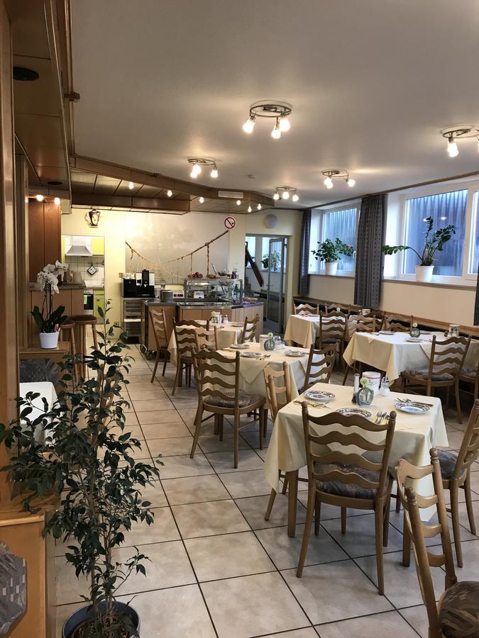 Hotel Marienhof Duesseldorf Нойс Екстериор снимка